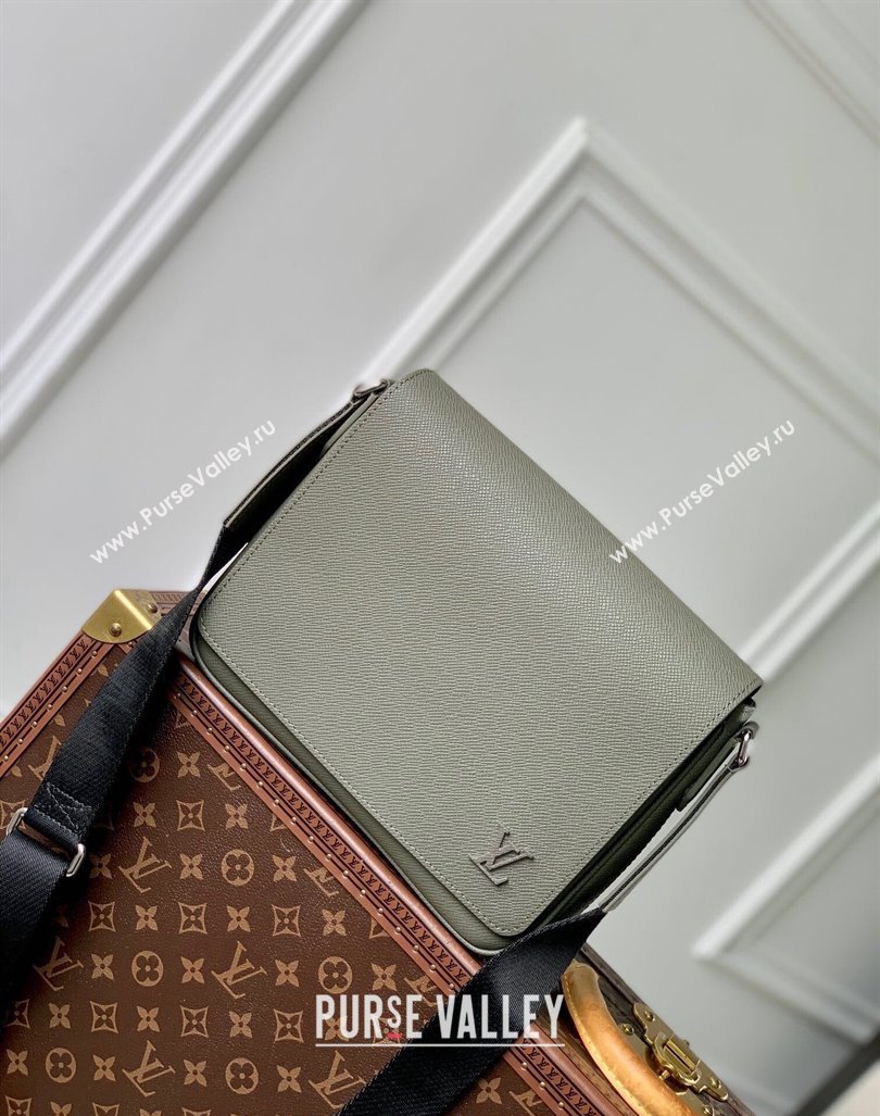 Louis Vuitton District PM Messenger Bag in Taiga Leather M30851 Khaki Green 2024 (KI-240926002)