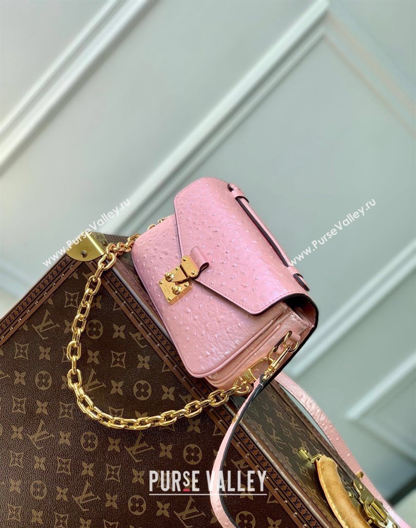 Louis Vuitton Pochette Metis East West Shoulder Bag in Ostrich Embossed Leather Pink 2024 N85902 (KI-240925052)