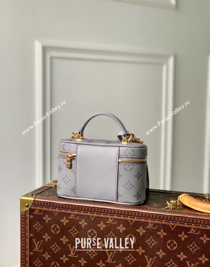 Louis Vuitton Vanity Chain Pouch in Calfskin Trianon Grey/Purple 2024 M12427 (KI-240925045)