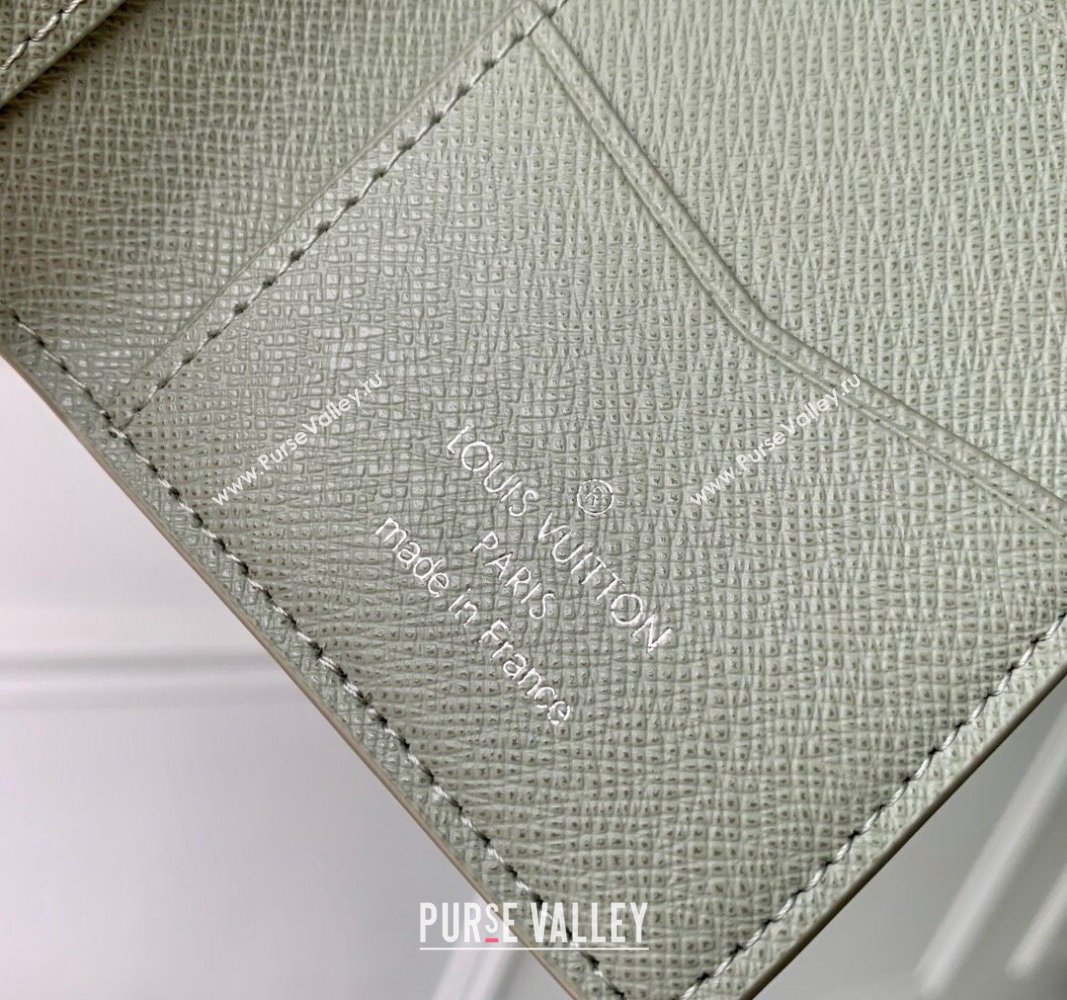 Louis Vuitton Pocket Organizer Wallet in Khaki Green Monogram Gradient Canvas M11549 2024 (KI-240925092)