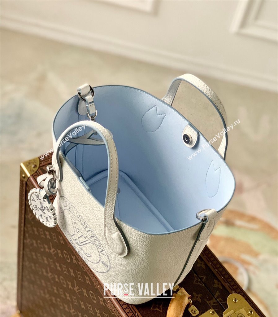 Louis Vuitton Blossom PM Tote Bag in Mahina Perforated Calfskin M11734 White/Blue 2024 (KI-240926028)