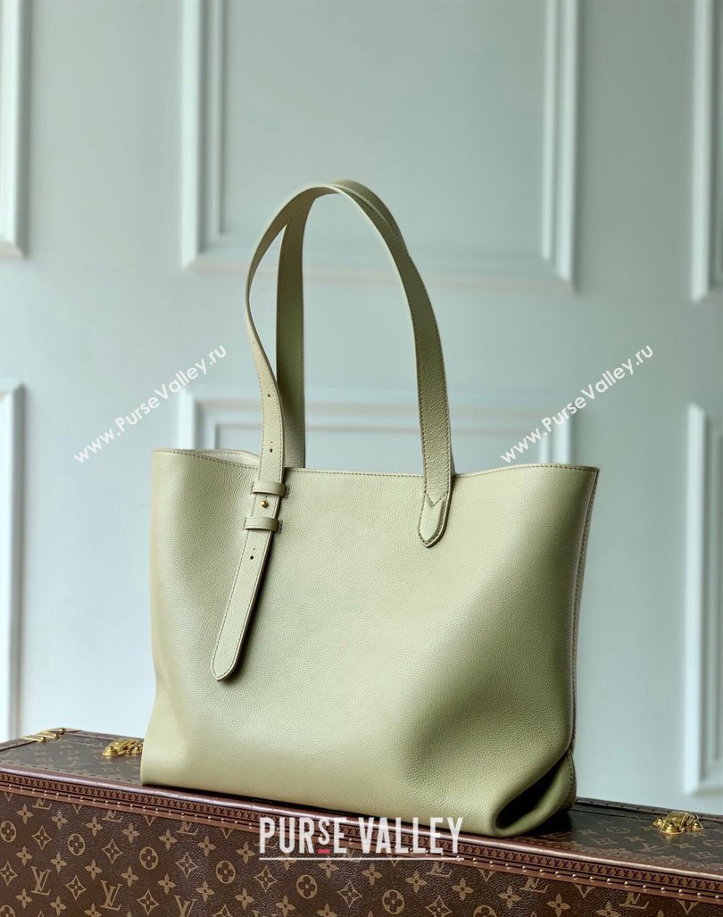 Louis Vuitton Low Key Cabas MM Tote bag in Grained Calfskin M25343 Clay Green 2024 (KI-240926030)