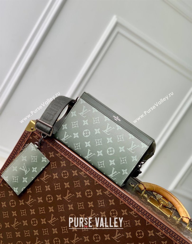 Louis Vuitton Mens Gaston Wearable Wallet Mini bag in Khaki Green Monogram Gradient Canvas M81124 2024 (KI-240925095)