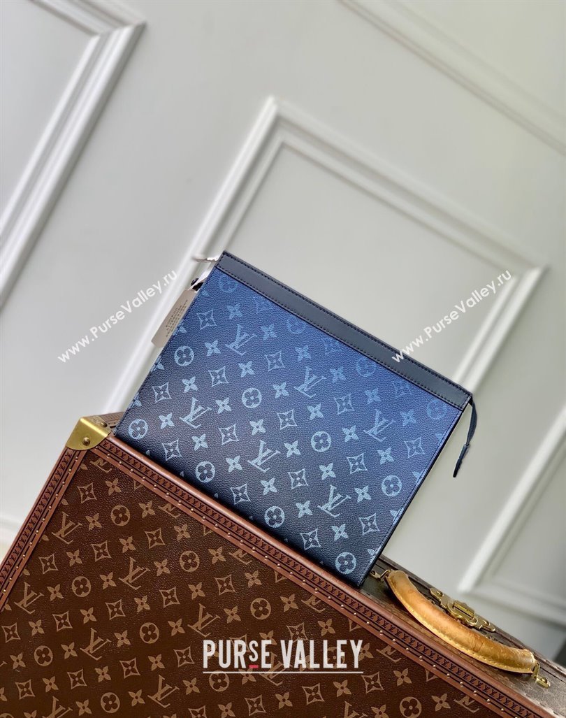 Louis Vuitton Pochette Voyage MM Pouch in Navy Blue Monogram Gradient Canvas M61692 2024 (KI-240925098)