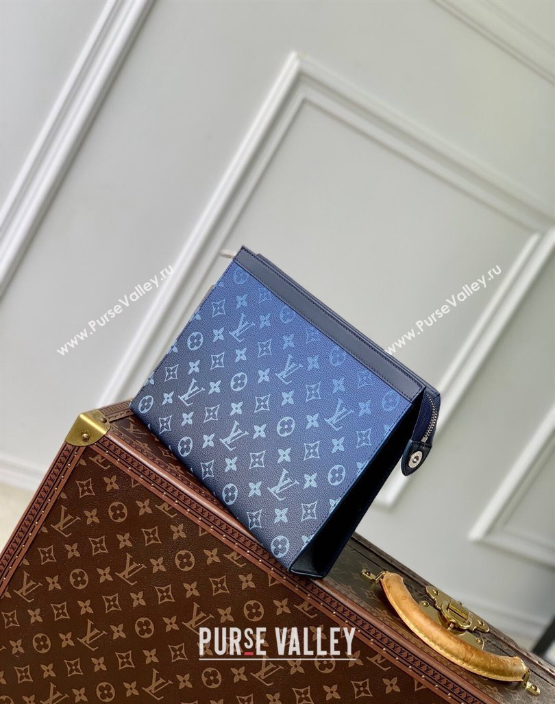 Louis Vuitton Pochette Voyage MM Pouch in Navy Blue Monogram Gradient Canvas M61692 2024 (KI-240925098)