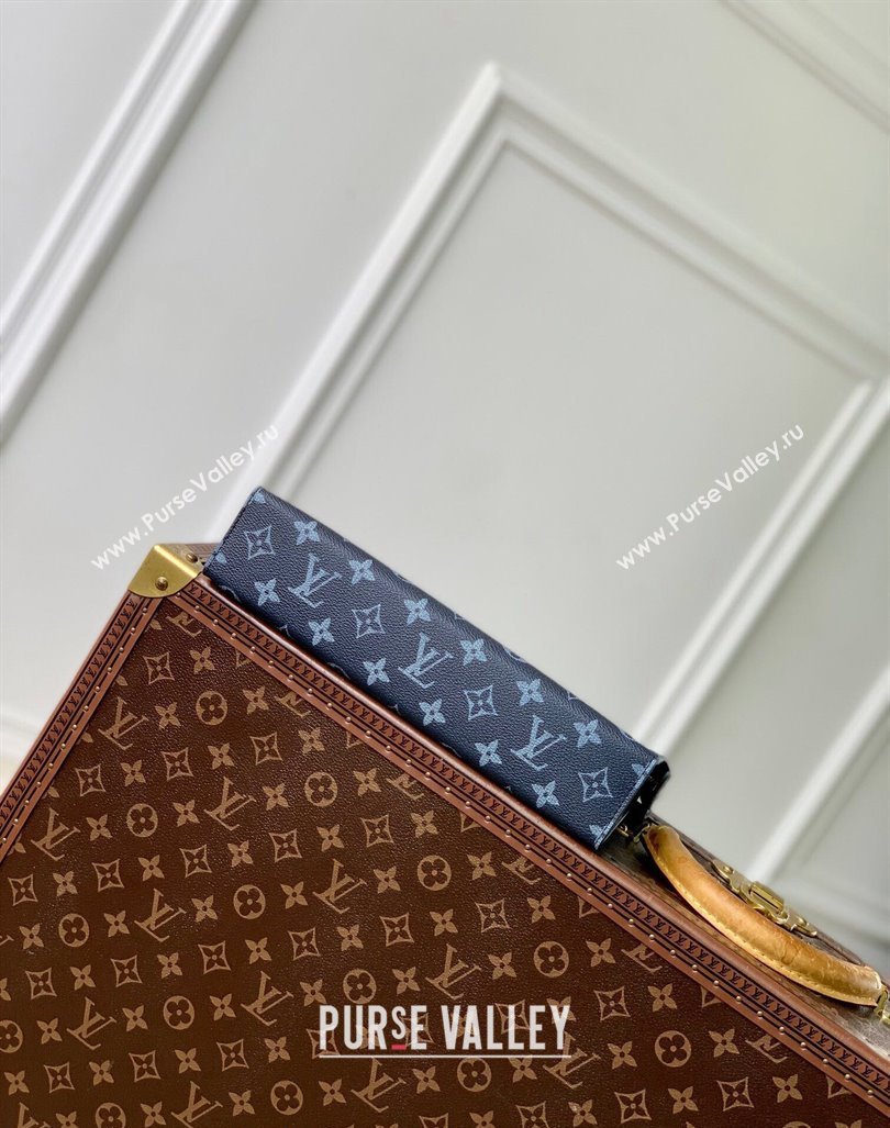 Louis Vuitton Pochette Voyage MM Pouch in Navy Blue Monogram Gradient Canvas M61692 2024 (KI-240925098)