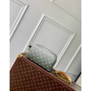 Louis Vuitton Locker Dopp Kit Clucth in Khaki Green Monogram Gradient Canvas M11559 2024 (KI-240925102)