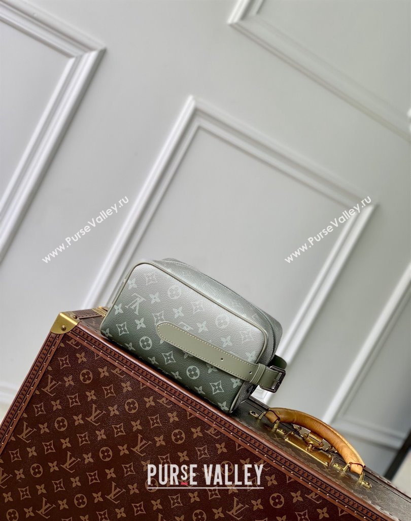 Louis Vuitton Locker Dopp Kit Clucth in Khaki Green Monogram Gradient Canvas M11559 2024 (KI-240925102)