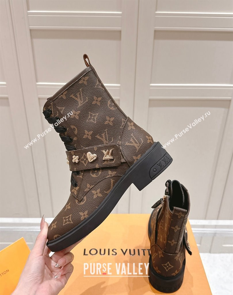 Louis Vuitton Citizen Flat Ranger Ankle Boots with Logo Strap in Monogram Canvas 2024 1ADAZT (MD-241015044)