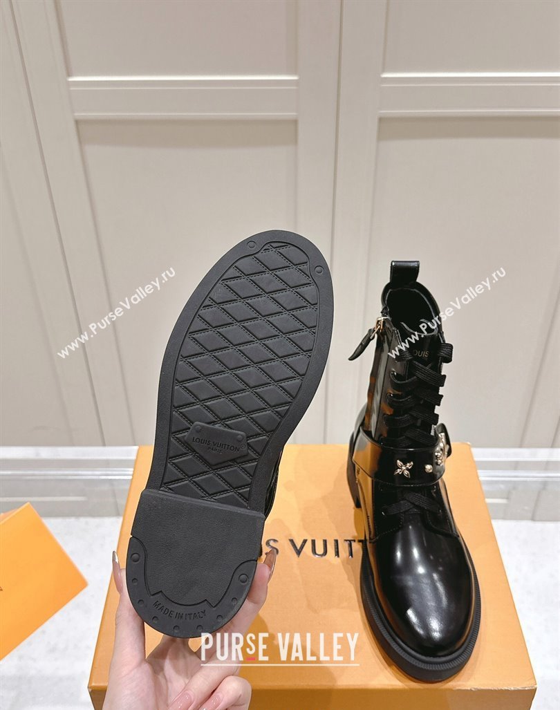 Louis Vuitton Citizen Flat Ranger Ankle Boots with Logo Strap in Black Glazed Leather 2024 1ADAZT (MD-241015045)