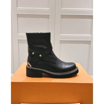 Louis Vuitton LV Beaubourg Ankle Boots with Buckle in Black Calf Leather 2024 1ADADR (MD-241015048)