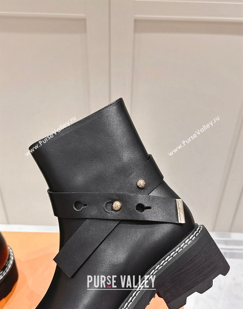 Louis Vuitton LV Beaubourg Ankle Boots with Buckle in Black Calf Leather 2024 1ADADR (MD-241015048)