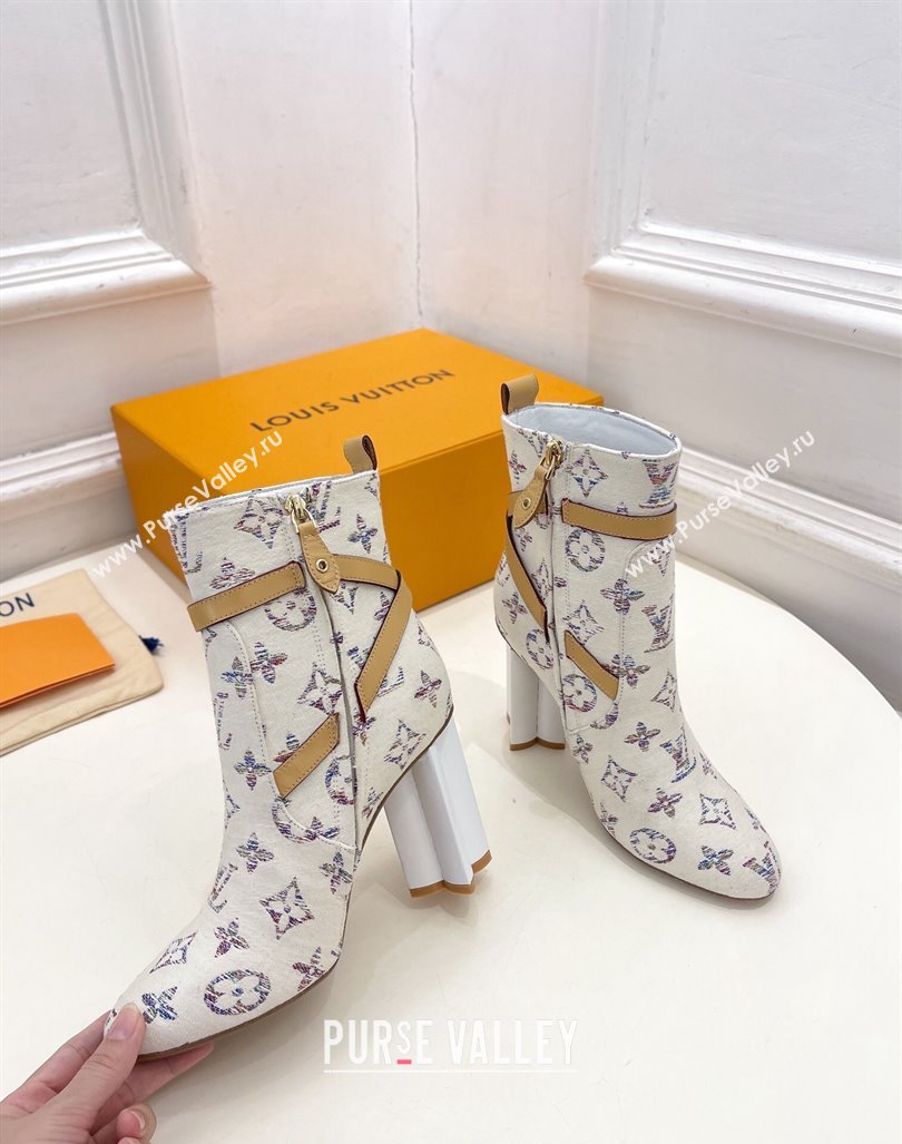 Louis Vuitton Silhouette Ankle Boots 10cm with Buckle Strap in Monogram Canvas White 2024 1ACJU0 (MD-241015057)