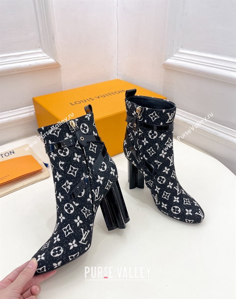 Louis Vuitton Silhouette Ankle Boots 10cm with Buckle Strap in Monogram Canvas Black 2024 1ACJU0 (MD-241015058)