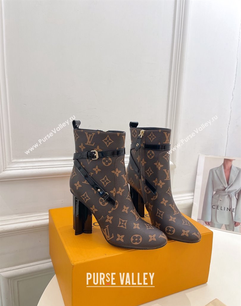 Louis Vuitton Silhouette Ankle Boots 10cm with Buckle Strap in Monogram Canvas 2024 1ACJU0 (MD-241015059)