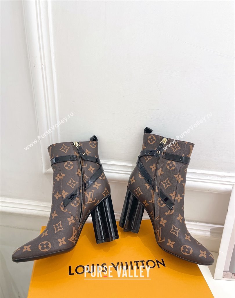 Louis Vuitton Silhouette Ankle Boots 10cm with Buckle Strap in Monogram Canvas 2024 1ACJU0 (MD-241015059)