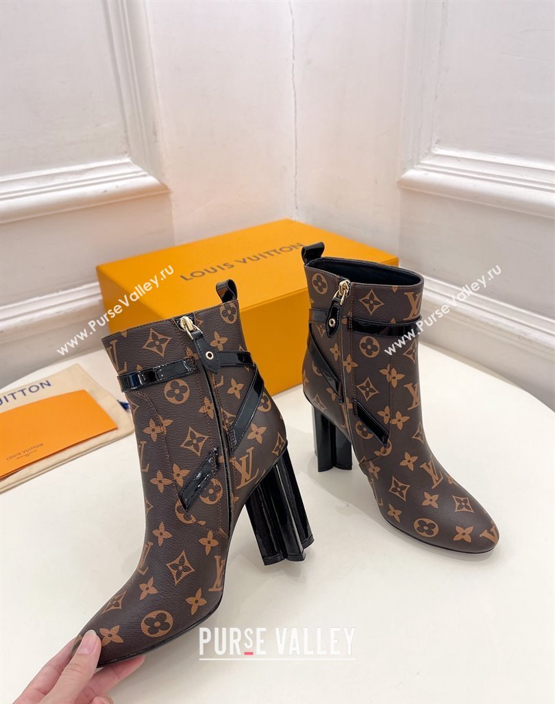 Louis Vuitton Silhouette Ankle Boots 10cm with Buckle Strap in Monogram Canvas 2024 1ACJU0 (MD-241015059)