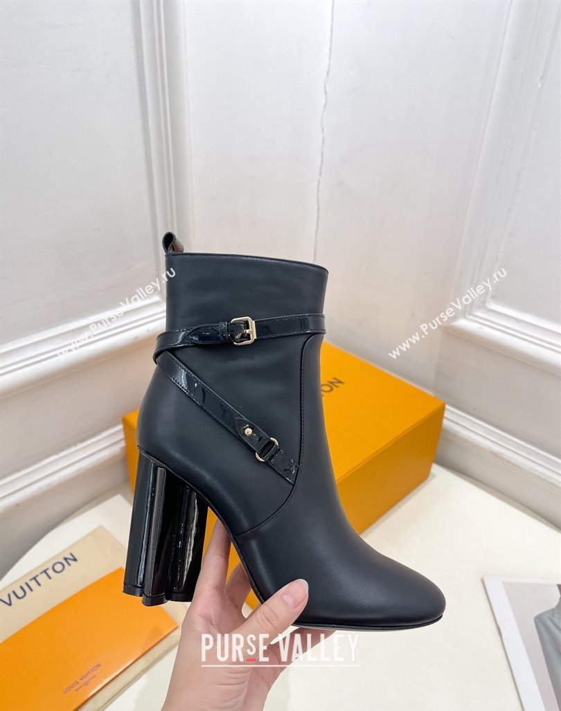 Louis Vuitton Silhouette Ankle Boots 10cm with Buckle Strap in Black Calf Leather 2024 1ACJU0 (MD-241015060)