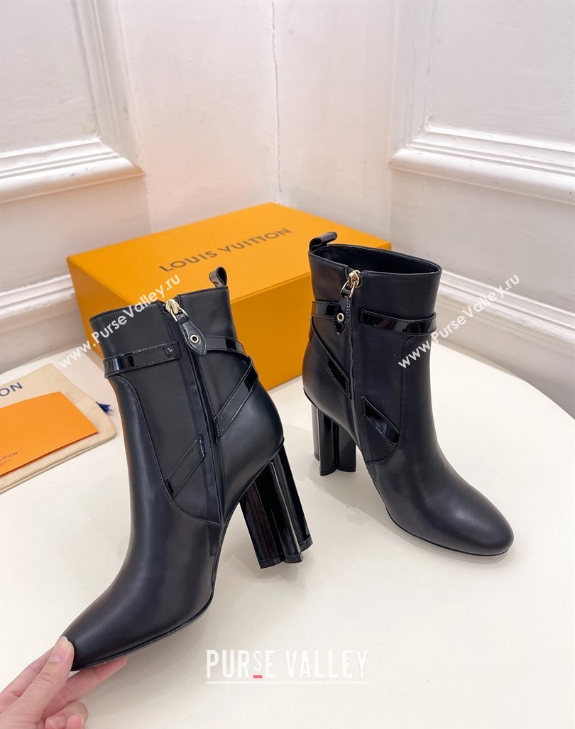 Louis Vuitton Silhouette Ankle Boots 10cm with Buckle Strap in Black Calf Leather 2024 1ACJU0 (MD-241015060)