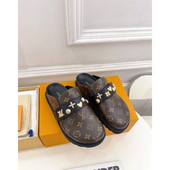 Louis Vuitton LV Cosy Flat Comfort Clog Mules in Monogram Canvas with Logo Band 2024 LV101502 (MD-241015006)