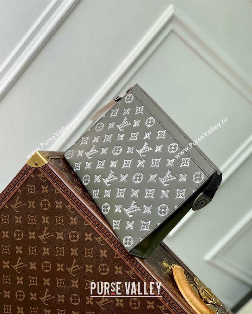 Louis Vuitton Pochette Voyage MM Pouch in Monogram Shadow Leather Green/White 2024 M61692 (KI-241104089)