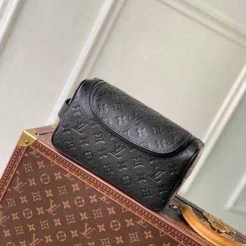 Louis Vuitton Toiletry Bag in Black Monogram Leather 2024 M11510 (KI-241104072)