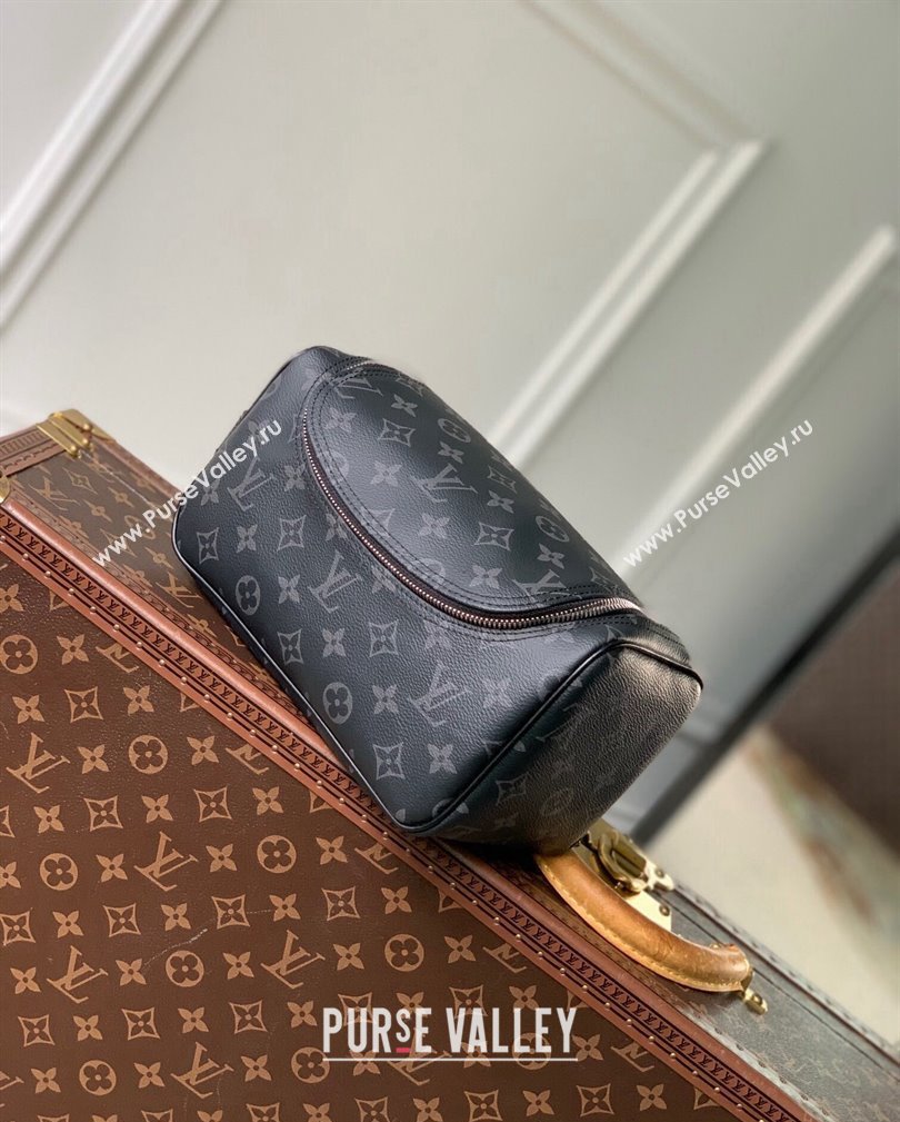 Louis Vuitton Toiletry Bag in Black Monogram Eclipse Canvas 2024 M11510 (KI-241104074)