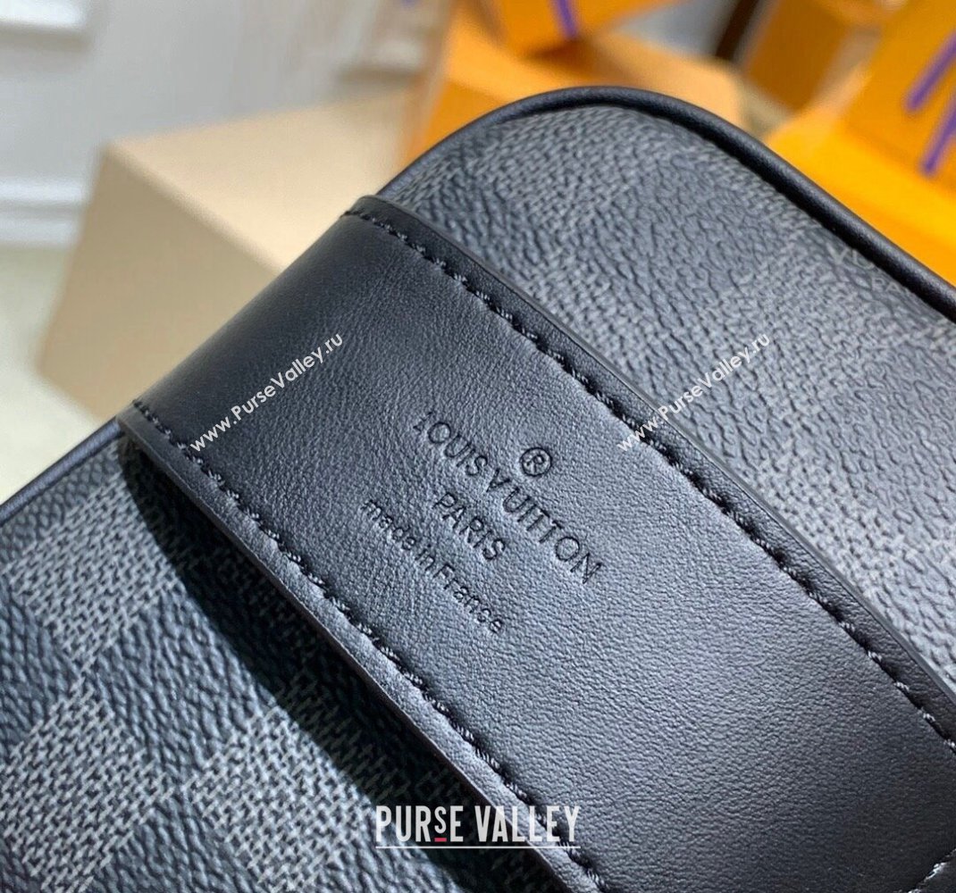 Louis Vuitton Toiletry Pouch Bag in Black Damier Graphite Canvas 2024 N47625 (KI-241104075)