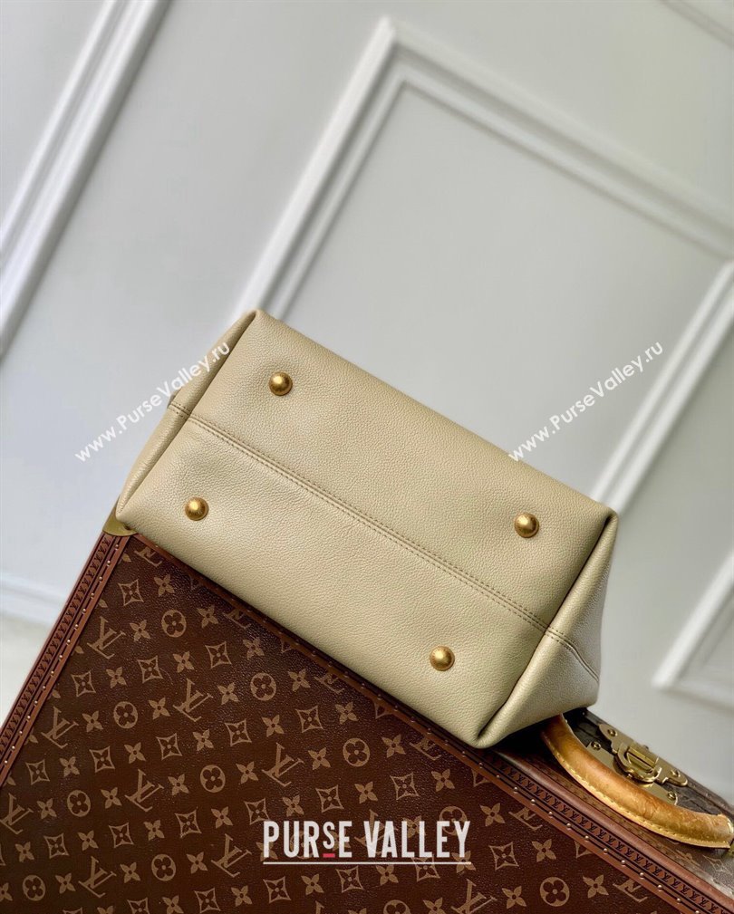 Louis Vuitton Low Key Hobo MM Bag in Grained Calfskin M24988 Clay Green 2024 (KI-241105025)