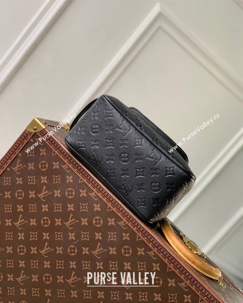 Louis Vuitton Toiletry Bag in Black Monogram Leather 2024 M11510 (KI-241104072)