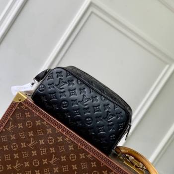 Louis Vuitton Dopp Kit Clutch in Black Monogram Shadow Leather M12645 2024 (KI-241105054)