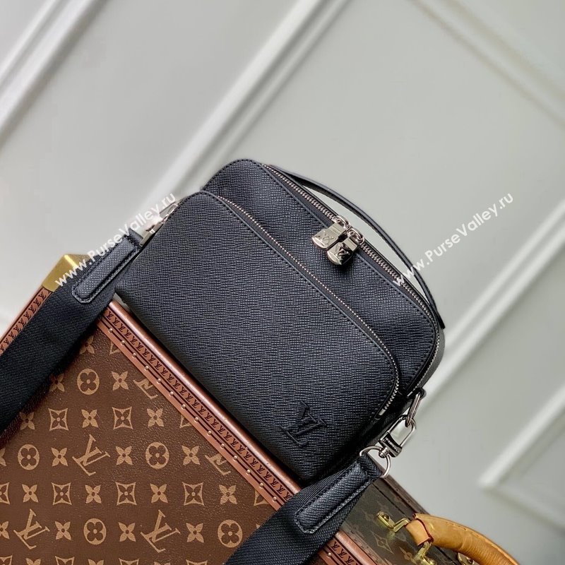 Louis Vuitton Mens Avenue Messenger bag in Taiga Leather M11657 Black 2024 (KI-241105058)