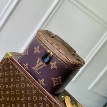 Louis Vuitton Nice BB Toiletry Pouch in Monogram Giant and Reverse Canvas M47212 2024 (KI-241105068)