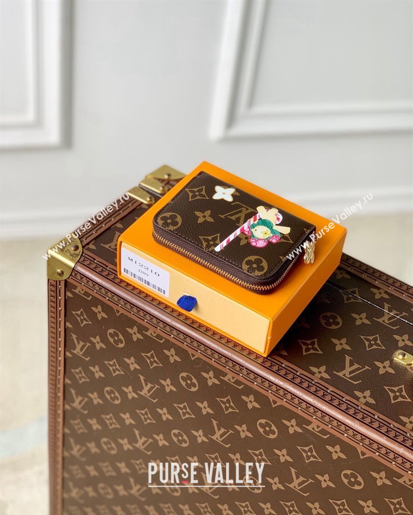 Louis Vuitton Zippy Coin Purse Wallet in Vivienne Print Monogram Canvas M12210 2024 Candy Factory Collection (KI-241105084)