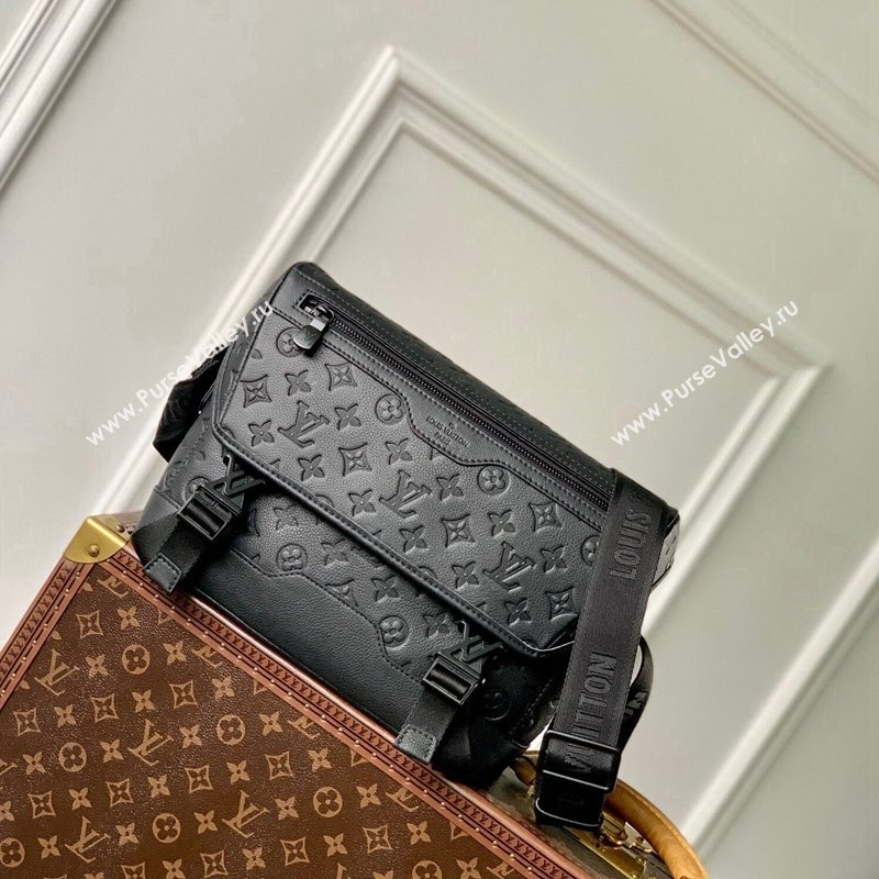 Louis Vuitton Mens Messenger Voyager PM Bag in Black Monogram Shadow Leather 2024 M25121 (KI-241105034)