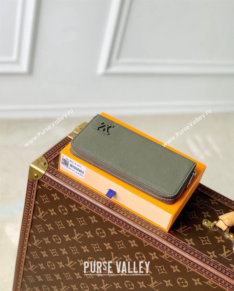 Louis Vuitton Zippy Wallet Horizontal in LV Aerogram Leather M80334 Green 2024 (KI-241105079)