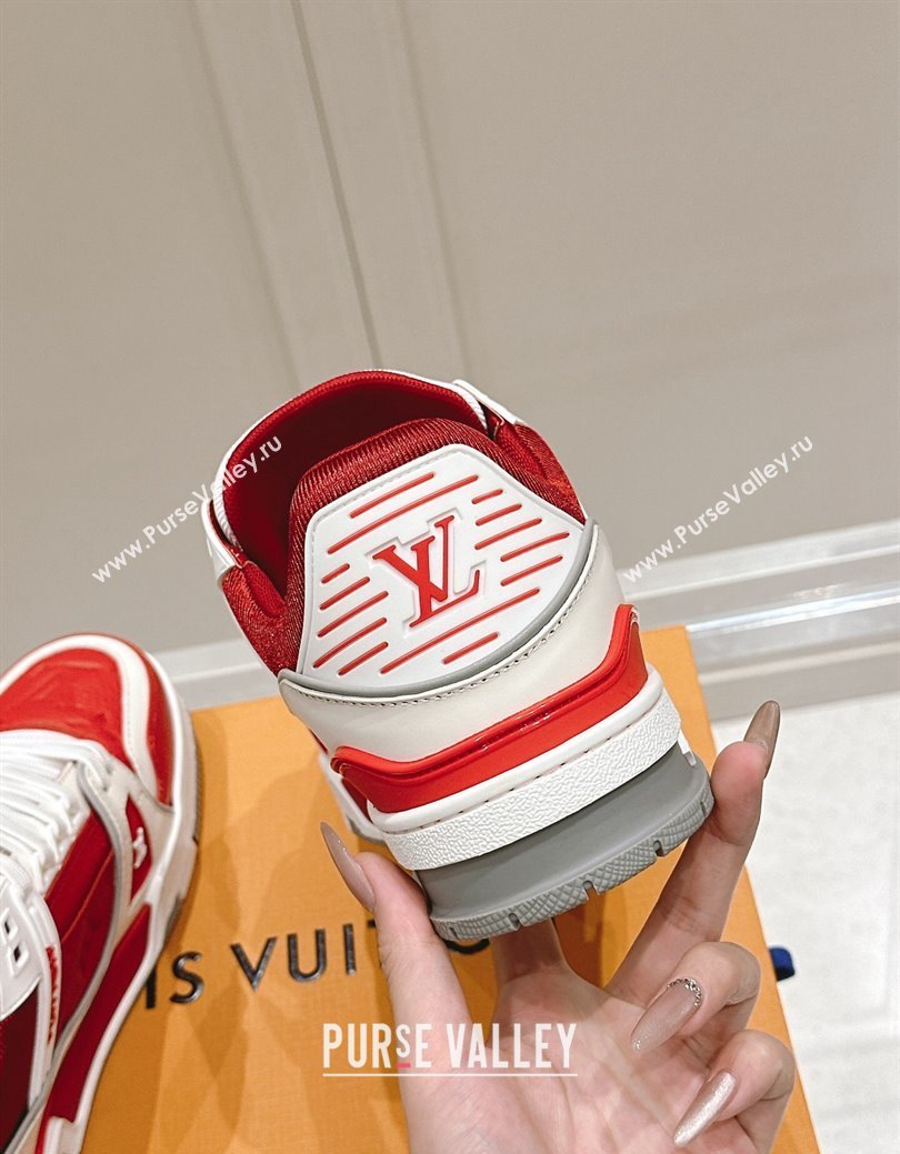 Louis Vuitton LV Trainer Sneakers in Grained Leather Red 2024 LV111404 (KL-241114065)