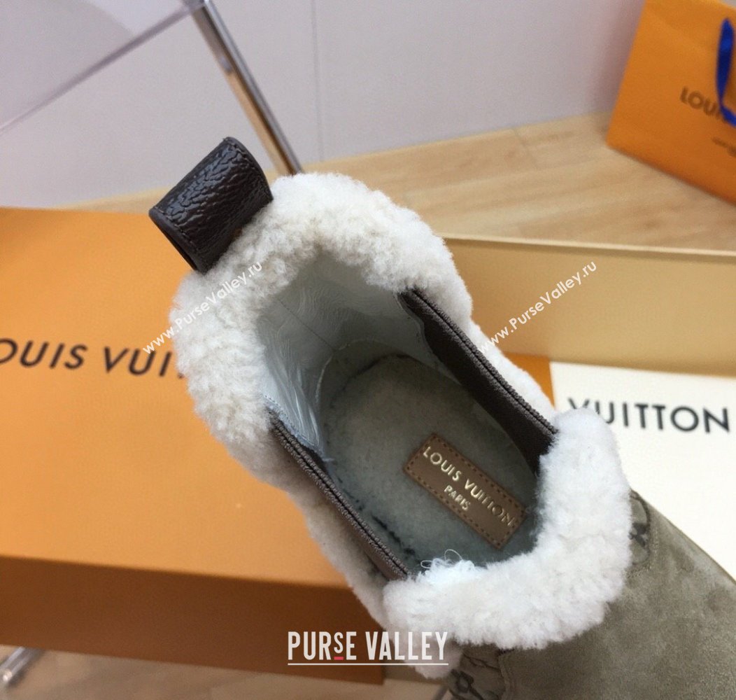 Louis Vuitton Aspen Chelsea Ankle Boots in Monogram Suede and Shearling Wool 1ADC7D Green 2024 (KER-241114073)