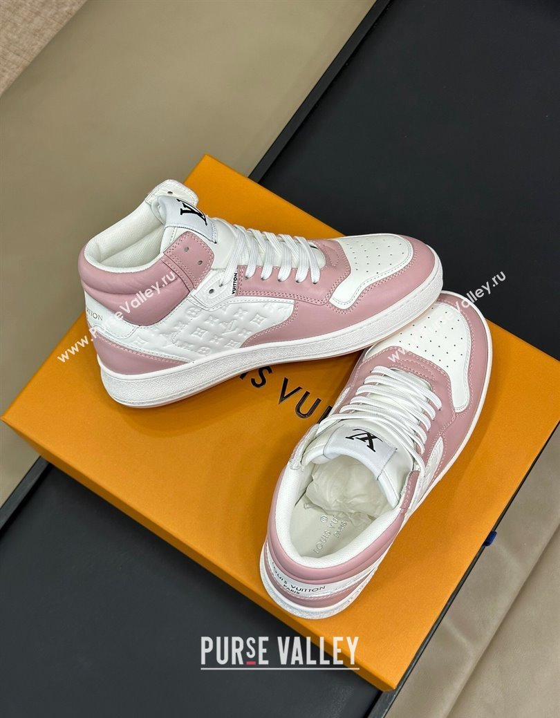 Louis Vuitton LV Stadium Mid Top Sneakers in Monogram-Debossed Leather Pink 2024 1ADCP5 (KL-241114066)