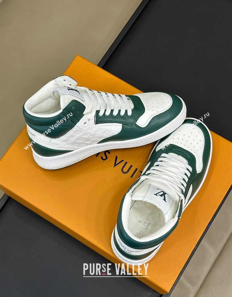 Louis Vuitton LV Stadium Mid Top Sneakers in Monogram-Debossed Leather Green 2024 1ADCP5 (KL-241114067)