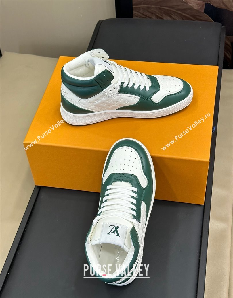 Louis Vuitton LV Stadium Mid Top Sneakers in Monogram-Debossed Leather Green 2024 1ADCP5 (KL-241114067)