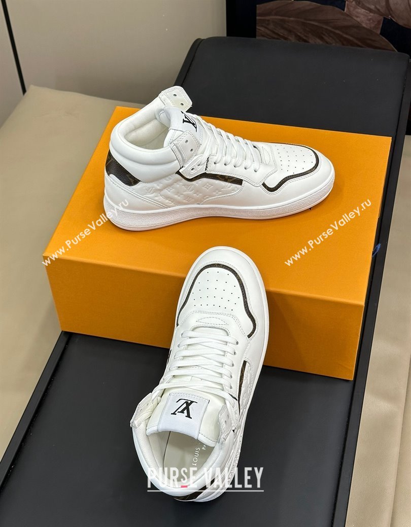 Louis Vuitton LV Stadium Mid Top Sneakers in Monogram-Debossed Leather White 2024 1ADCP5 (KL-241114068)