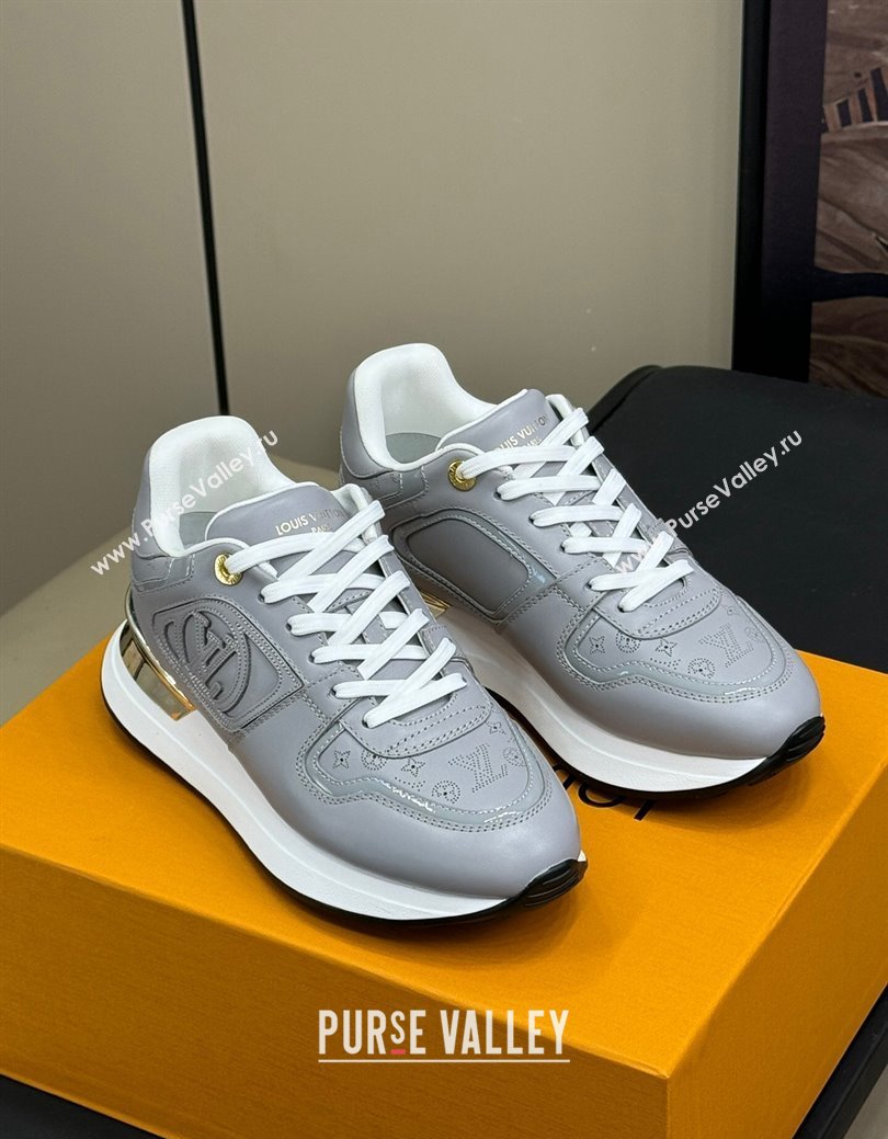 Louis Vuitton Neo Run Away Sneakers Grey 2024 1AD2O3 (SS-241114071)