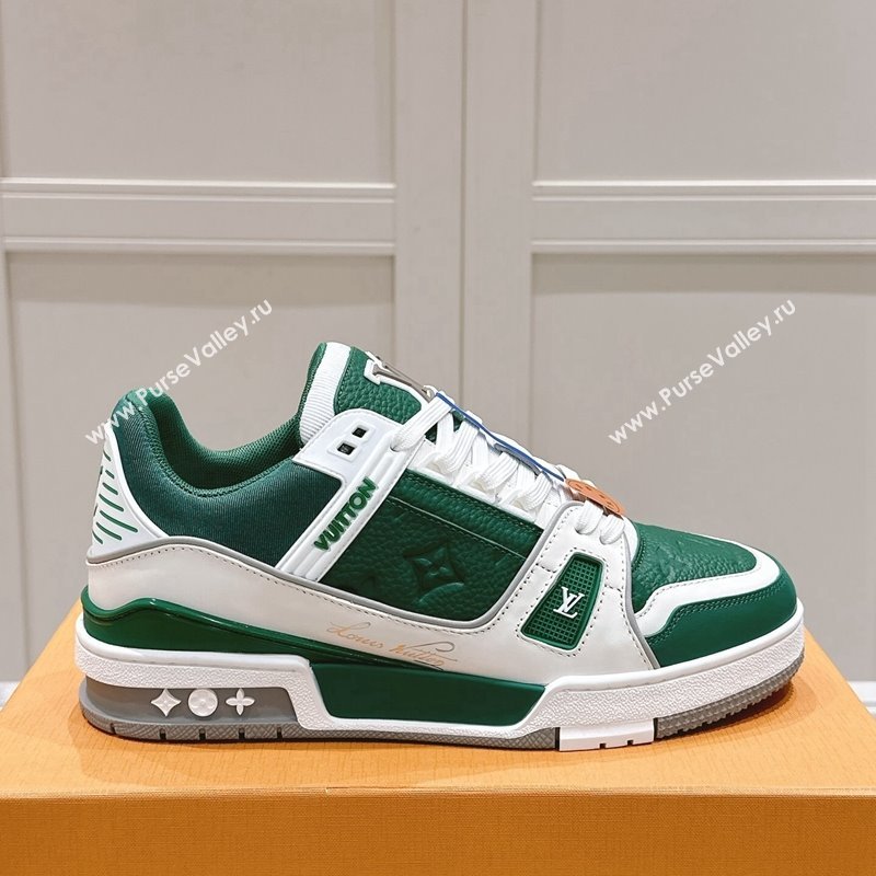 Louis Vuitton LV Trainer Sneakers in Grained Leather Green 2024 LV111404 (KL-241114063)