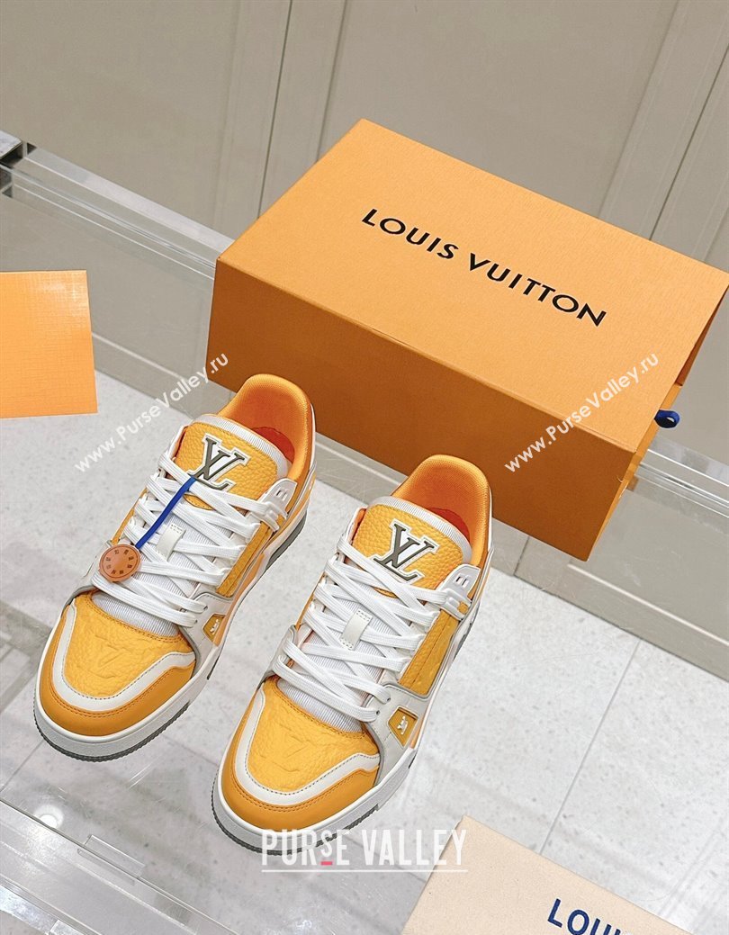 Louis Vuitton LV Trainer Sneakers in Grained Leather Yellow 2024 LV111404 (KL-241114064)