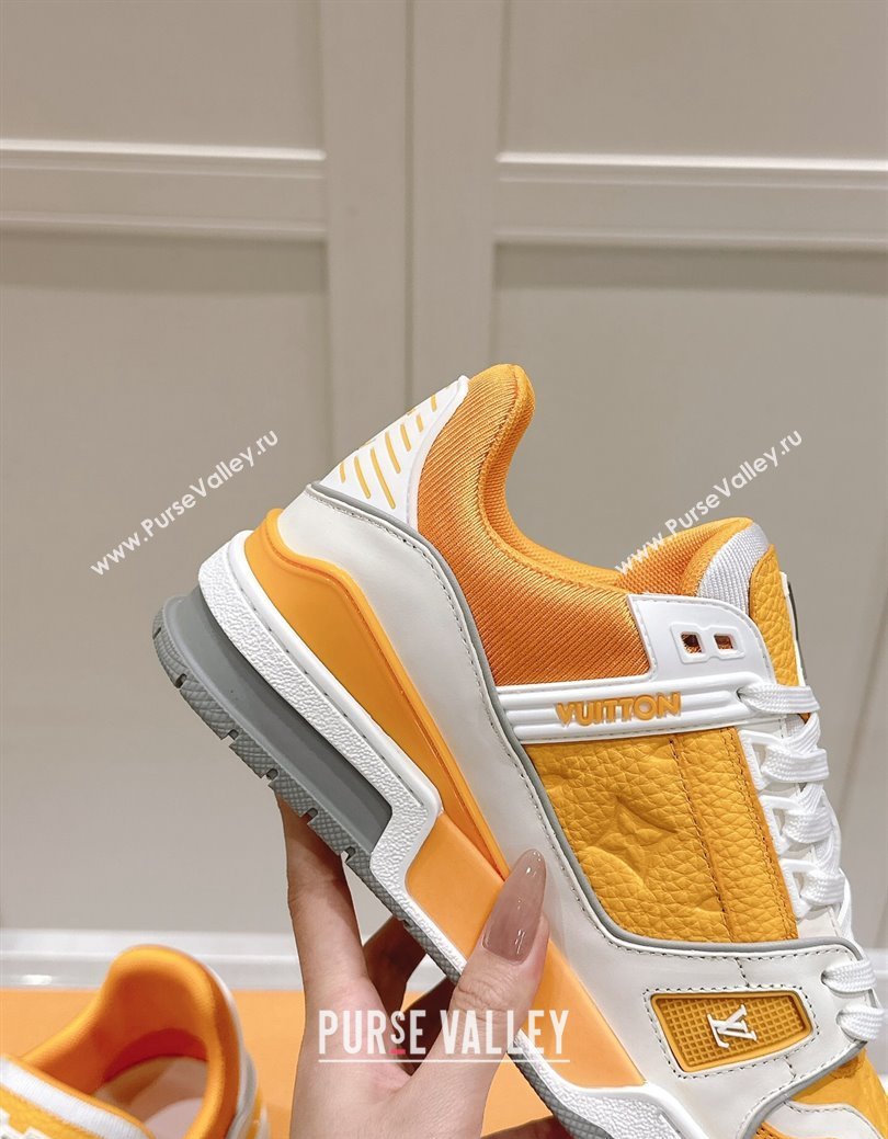 Louis Vuitton LV Trainer Sneakers in Grained Leather Yellow 2024 LV111404 (KL-241114064)