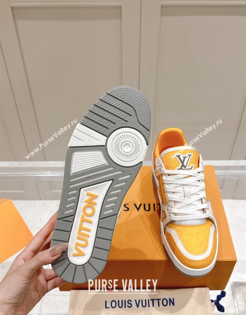 Louis Vuitton LV Trainer Sneakers in Grained Leather Yellow 2024 LV111404 (KL-241114064)