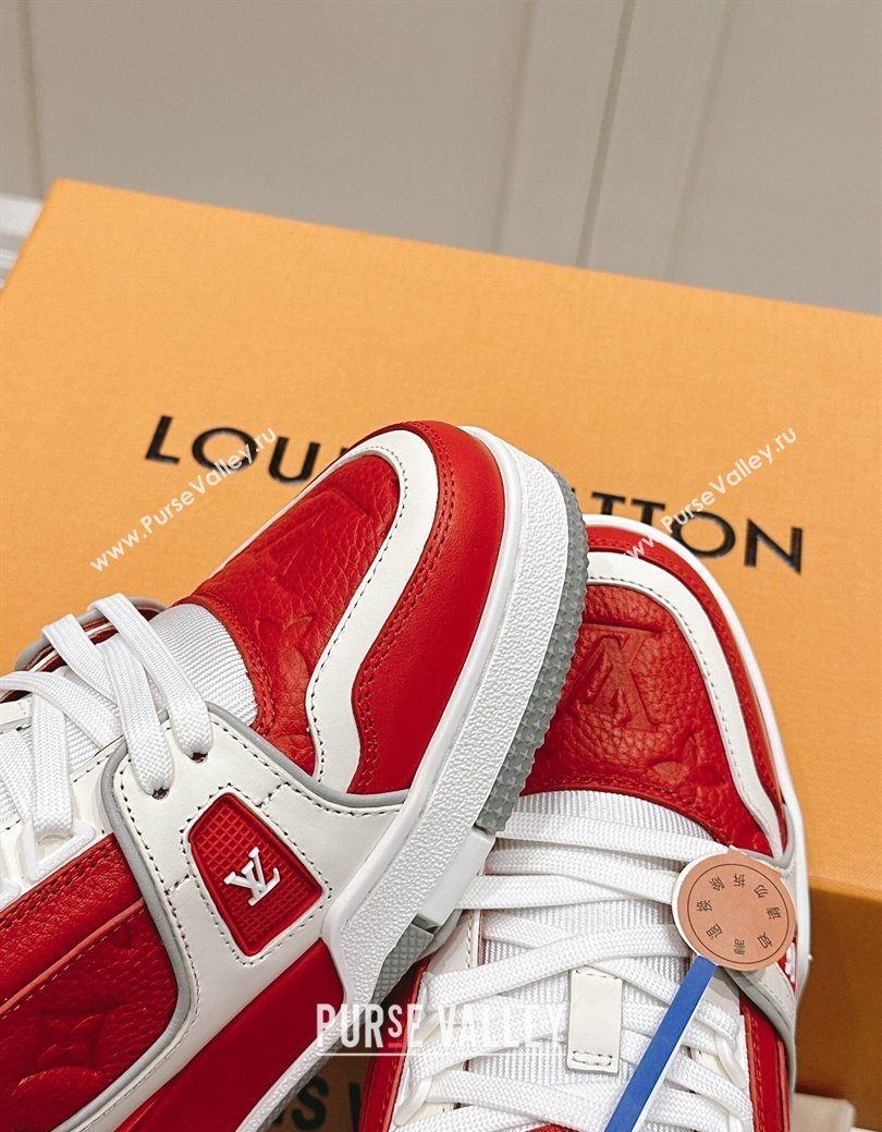 Louis Vuitton LV Trainer Sneakers in Grained Leather Red 2024 LV111404 (KL-241114065)