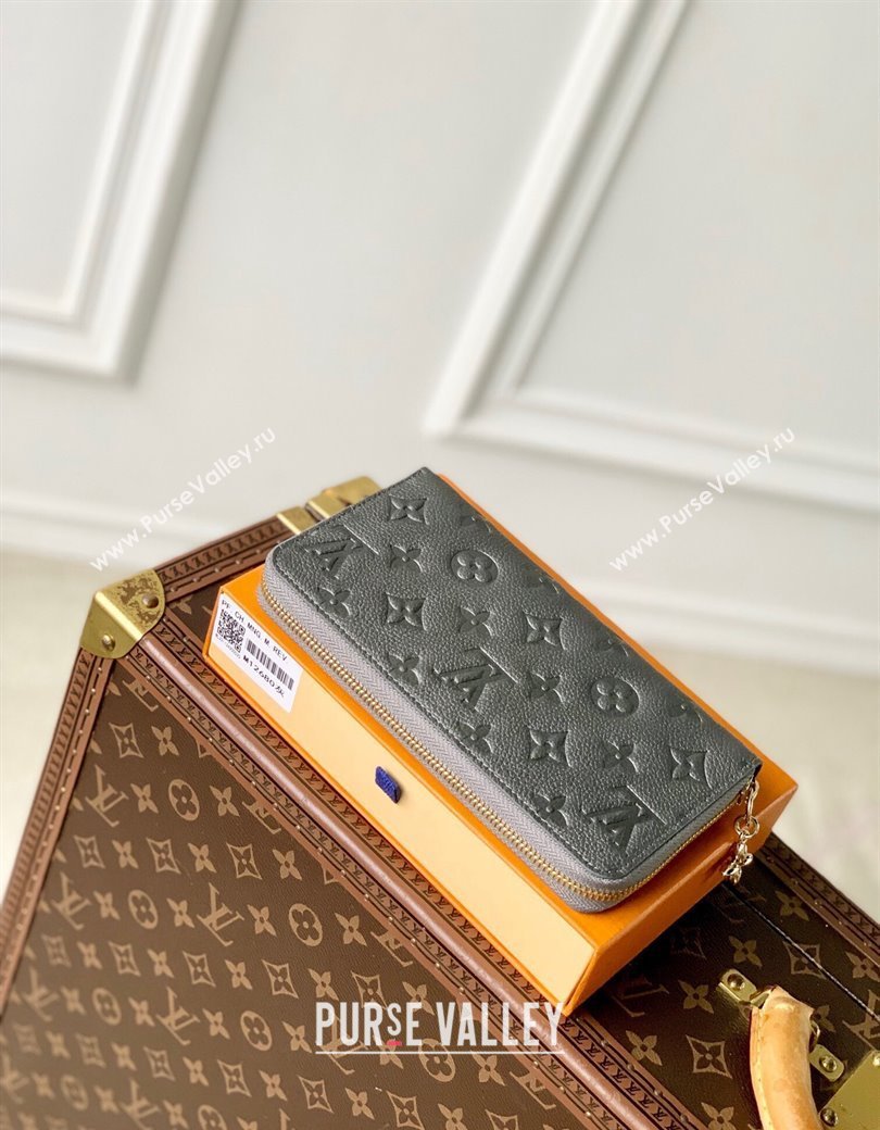 Louis Vuitton Zippy Wallet in Gunmetal Black Supple Grained Leather M12680 2024 LV Ski Collection (KI-241210002)