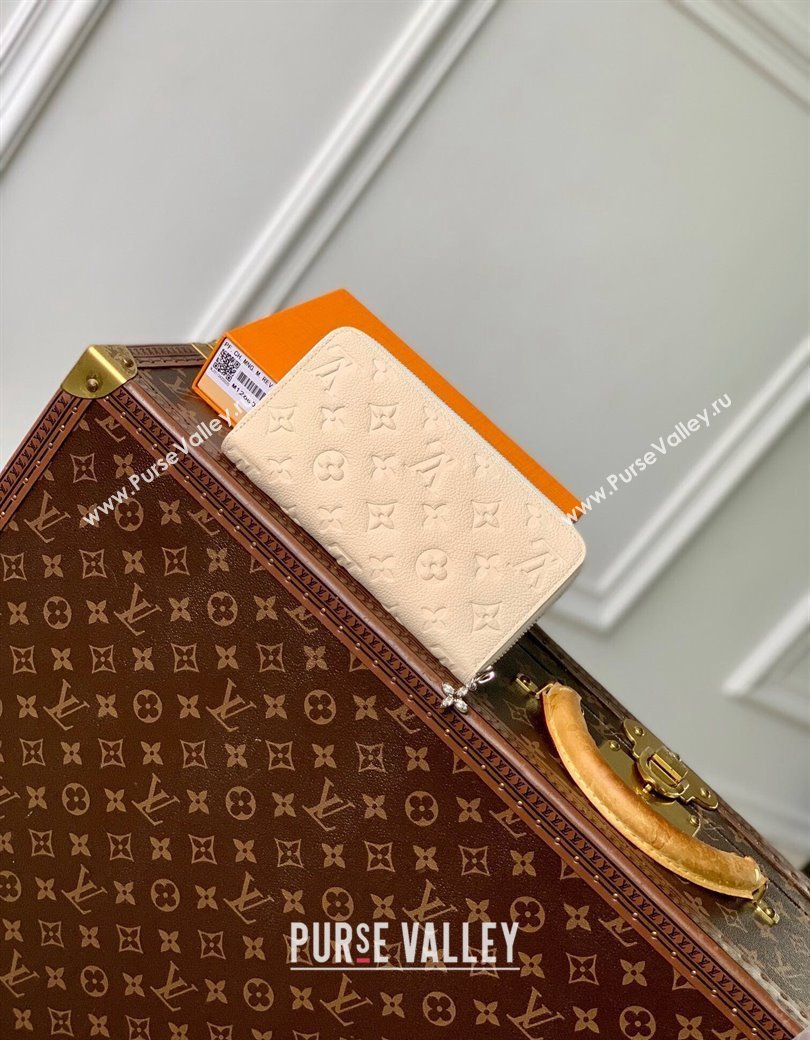 Louis Vuitton Zippy Wallet in Cream Beige Supple Grained Leather M12680 2024 LV Ski Collection (KI-241210003)